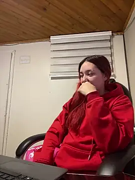 Snapshot of Karen18_boobs chatting on February 5, 2026, 3:22 am Karen18 boobs online show from February 5, 2026, 3:22 am