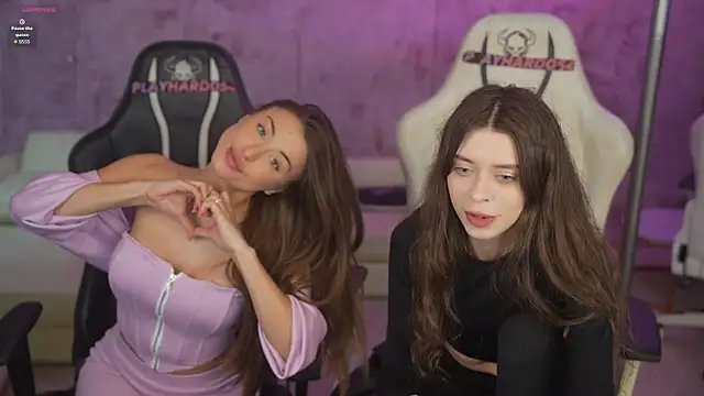 Regina Sweet054 online show from March 31, 2026, 2:28 pm