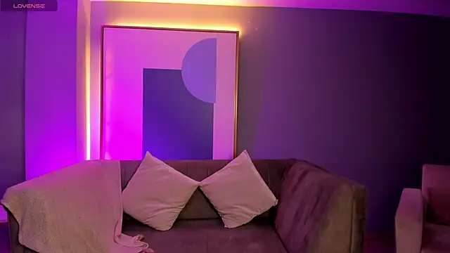 Snapshot of IbizaJacobs chatting on October 31, 2025, 1:01 pm IbizaJacobs online show from October 31, 2025, 1:01 pm