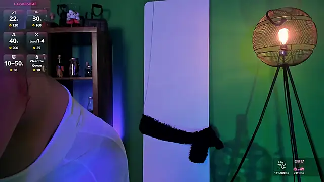 Snapshot of LiamCarterX chatting on October 25, 2025, 5:26 am LiamCarterX online show from October 25, 2025, 5:26 am