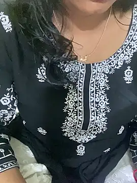 pushpayadav online show from February 19, 2026, 9:22 pm