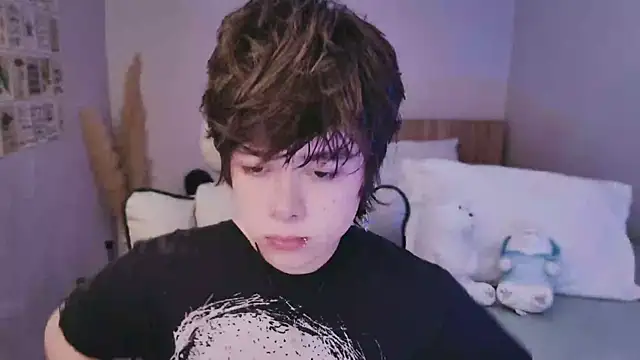 Snapshot of PaulTexx chatting on March 18, 2026, 10:24 pm PaulTexx online show from March 18, 2026, 10:24 pm