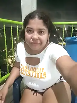 Snapshot of angelHeath13 chatting on October 2, 2025, 4:41 am angelHeath13 online show from October 2, 2025, 4:41 am