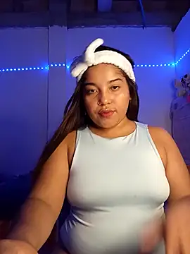 Snapshot of angelHeath13 chatting on October 19, 2025, 6:25 am angelHeath13 online show from October 19, 2025, 6:25 am