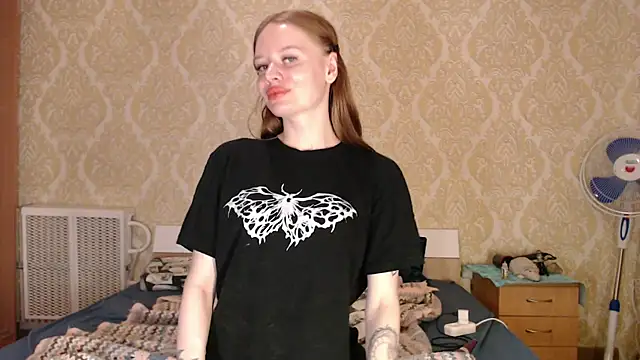 Kitkaat00 online show from April 1, 2026, 2:36 pm