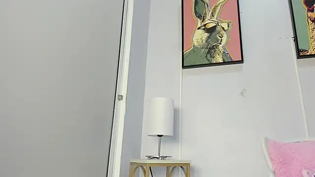 dulce fiore07 online show from April 13, 2026, 12:32 pm