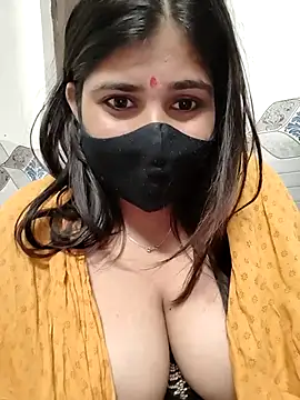 MISS RIYA14 online show from September 14, 2025, 8:08 pm