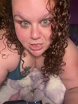 Snapshot of Fatpussybigass chatting on June 13, 2026, 9:57 pm Fatpussybigass online show from June 13, 2026, 9:57 pm