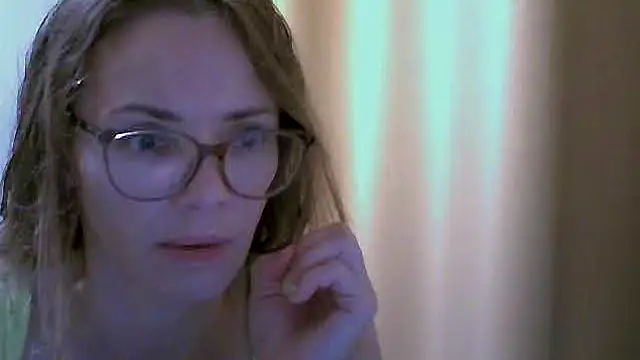 SEA Dream online show from December 1, 2025, 4:06 am