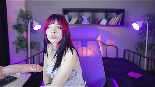 Sabrina bloom online show from September 28, 2025, 9:31 pm