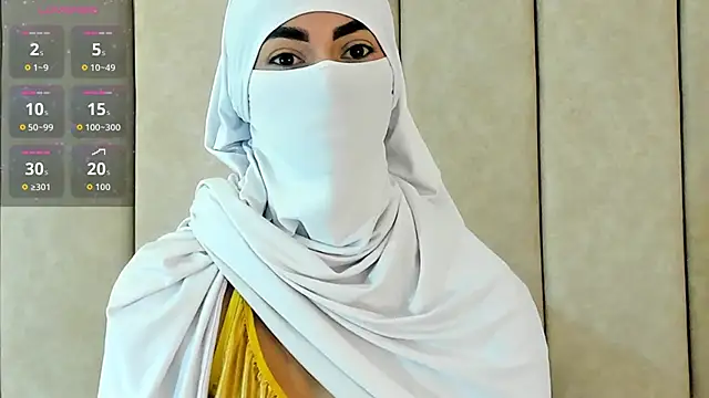  Zahiira  online show from October 20, 2025, 12:05 pm