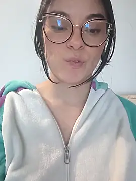 Camila Ord online show from April 12, 2026, 5:12 am