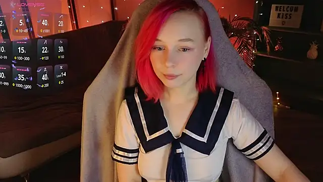 NaomiYoru online show from February 7, 2026, 8:34 pm