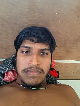 Snapshot of rohanh234 chatting on November 9, 2025, 10:13 am rohanh234 online show from November 9, 2025, 10:13 am