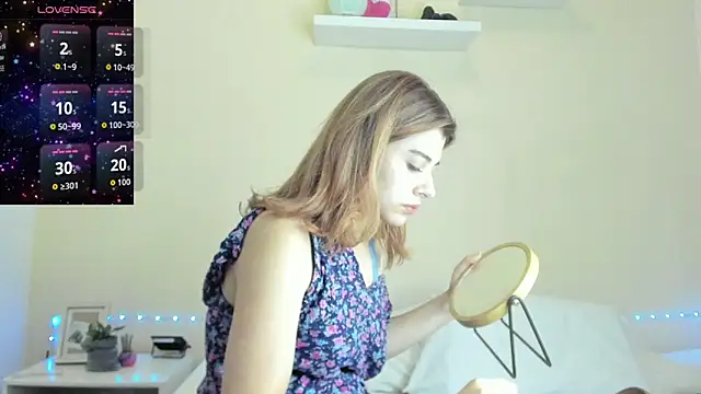 Snapshot of Katty__Rousse chatting on October 10, 2025, 4:28 pm Katty Rousse online show from October 10, 2025, 4:28 pm