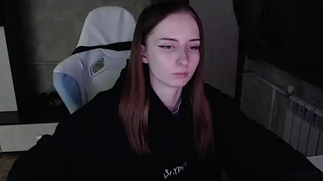 Cutti Crystal online show from February 24, 2026, 1:03 am