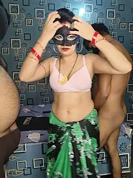 Sexy kaira01 online show from July 22, 2026, 4:32 pm
