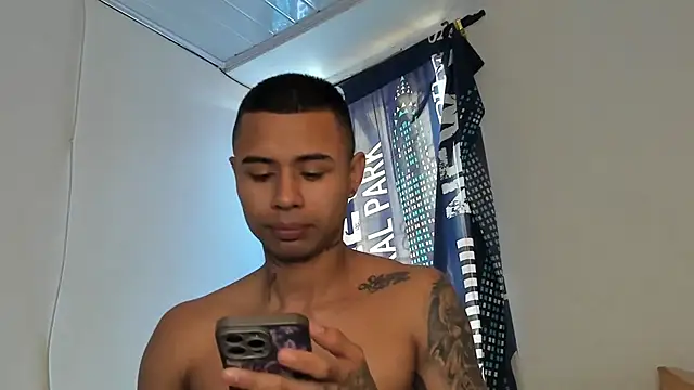  Logan Colton  online show from February 11, 2026, 4:56 pm