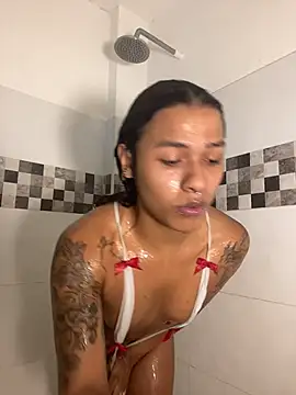 cam11 07 online show from March 12, 2026, 8:37 pm