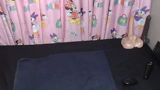 Snapshot of TrishahXo chatting on June 11, 2026, 6:33 am TrishahXo online show from June 11, 2026, 6:33 am