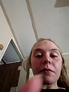 Snapshot of ryder393 chatting on October 4, 2025, 12:52 am ryder393 online show from October 4, 2025, 12:52 am