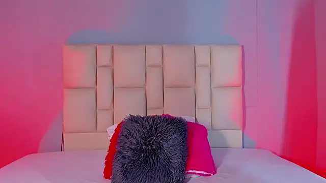 Zafiro  Brown online show from January 18, 2026, 12:20 pm