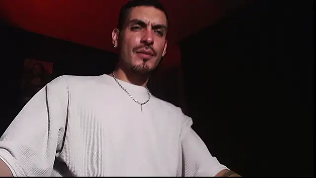 malek xarx  online show from November 20, 2025, 3:07 am