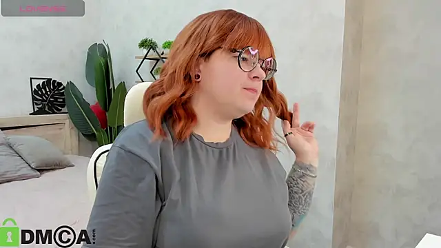 Michelle Wilsson online show from October 13, 2025, 7:52 am