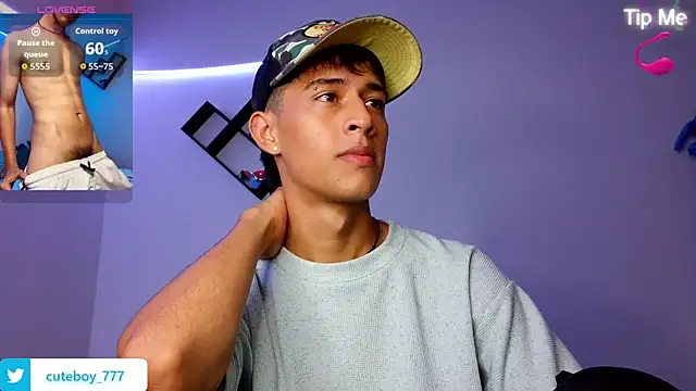 Danny cute 05 online show from October 14, 2025, 3:40 am