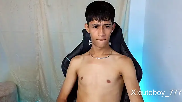 Danny cute 05 online show from March 15, 2026, 1:11 am