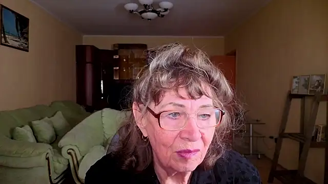 Betty Brick online show from January 15, 2026, 12:54 pm