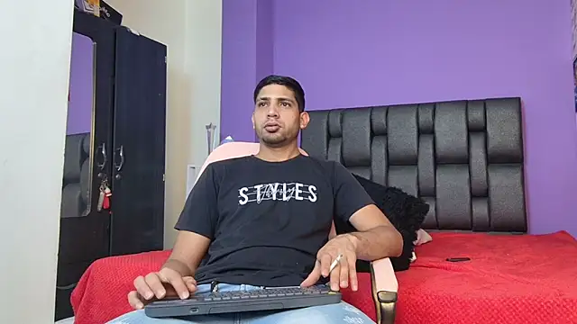 Snapshot of ashtoncooperr chatting on September 26, 2025, 6:01 pm ashtoncooperr online show from September 26, 2025, 6:01 pm