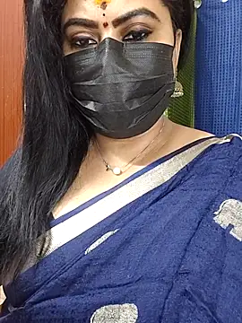 honey-flower online show from November 16, 2025, 3:34 am