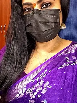 honey-flower online show from December 5, 2025, 7:39 am