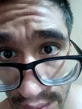 Snapshot of Single_lagunero chatting on September 18, 2025, 6:43 pm Single lagunero online show from September 18, 2025, 6:43 pm