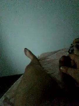 Snapshot of alexGw1 chatting on October 7, 2025, 3:04 am alexGw1 online show from October 7, 2025, 3:04 am