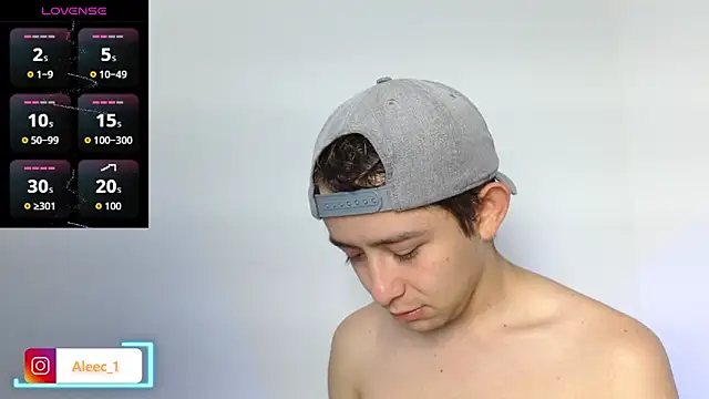 Aleecandrews online show from December 18, 2025, 8:48 pm