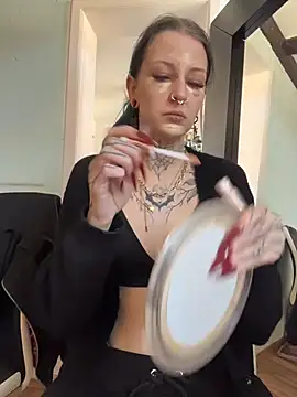 Seductively4 20 online show from March 3, 2026, 9:15 am