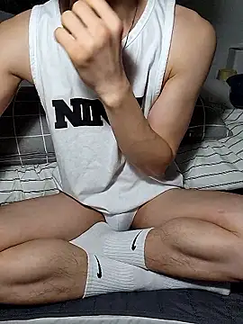 Snapshot of icejuljulju chatting on January 19, 2026, 1:37 pm icejuljulju online show from January 19, 2026, 1:37 pm