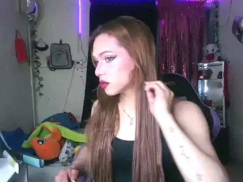 Xrussoaprilofficial online show from June 18, 2026, 12:11 am