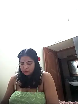 srimasrima online show from November 6, 2025, 5:41 am