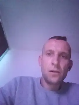 Snapshot of Maras456@xh chatting on June 15, 2026, 2:36 am Maras456xh online show from June 15, 2026, 2:36 am