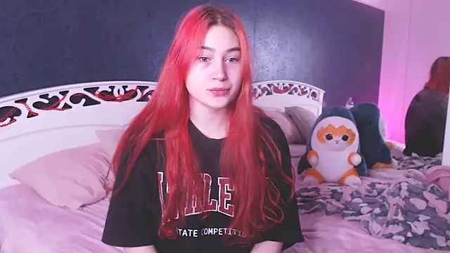 Lili Luuu online show from January 14, 2026, 12:55 pm