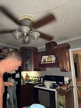 Snapshot of Integrityofsin chatting on September 9, 2025, 1:32 pm Integrityofsin online show from September 9, 2025, 1:32 pm