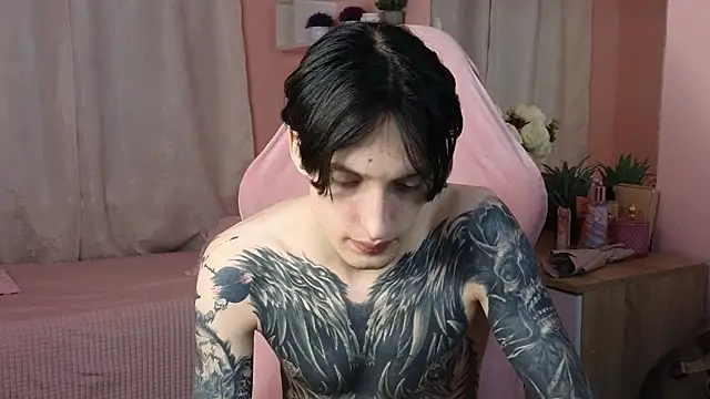 Snapshot of Martin_Jin chatting on October 9, 2025, 12:14 pm Martin Jin online show from October 9, 2025, 12:14 pm