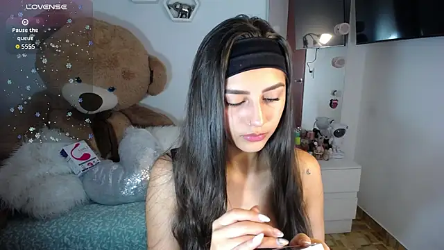 channel-rose1 online show from March 18, 2026, 8:39 am