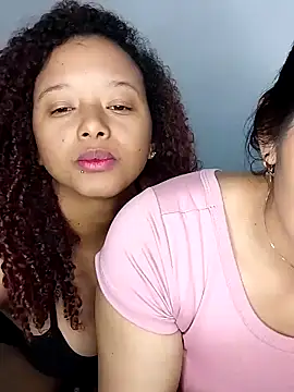 Snapshot of MelanyAndRizosss chatting on November 21, 2025, 2:54 am MelanyAndRizosss online show from November 21, 2025, 2:54 am