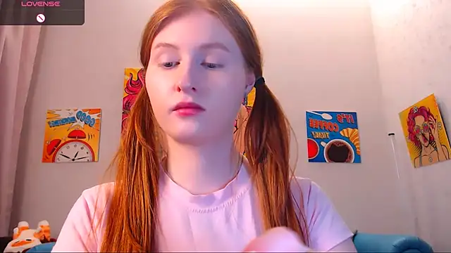 LuxXAngel online show from November 7, 2025, 11:38 pm