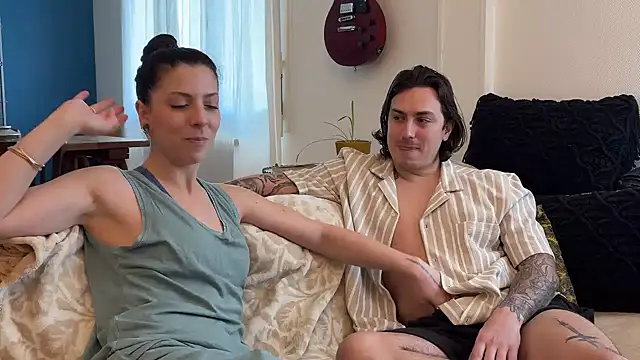 Snapshot of Airelle chatting on February 17, 2026, 10:23 am Airelle online show from February 17, 2026, 10:23 am