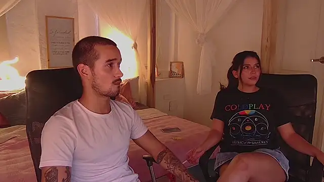 Snapshot of Laila_asher chatting on September 17, 2025, 10:33 pm Laila asher online show from September 17, 2025, 10:33 pm